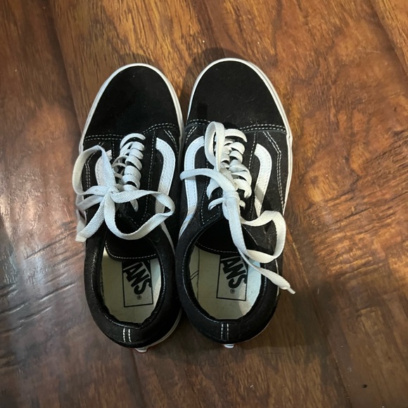 Women’s black and white vans - Picture 4 of 4
